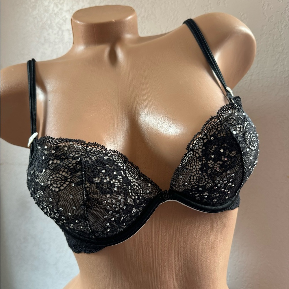 New Victoria’s Secret Bra